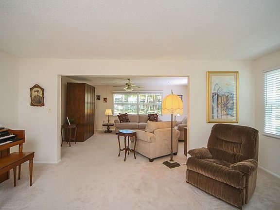 5th image of 6216 Green View Cir #61