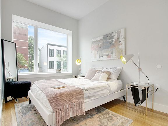 4th image of 418 Lexington Ave #2A