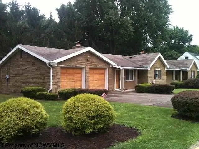 1105 Windsor Ave photo 1