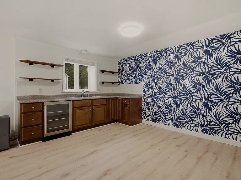 18 Waterman St — Photo 27