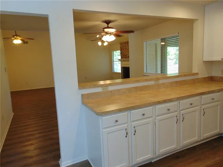 9213 Independence Loop — Photo 7