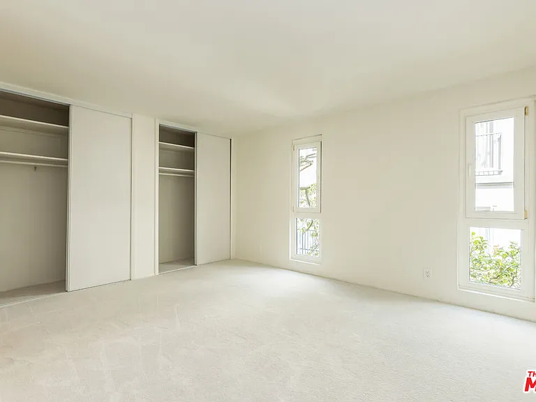 11789 Montana Ave #9 — Photo 12