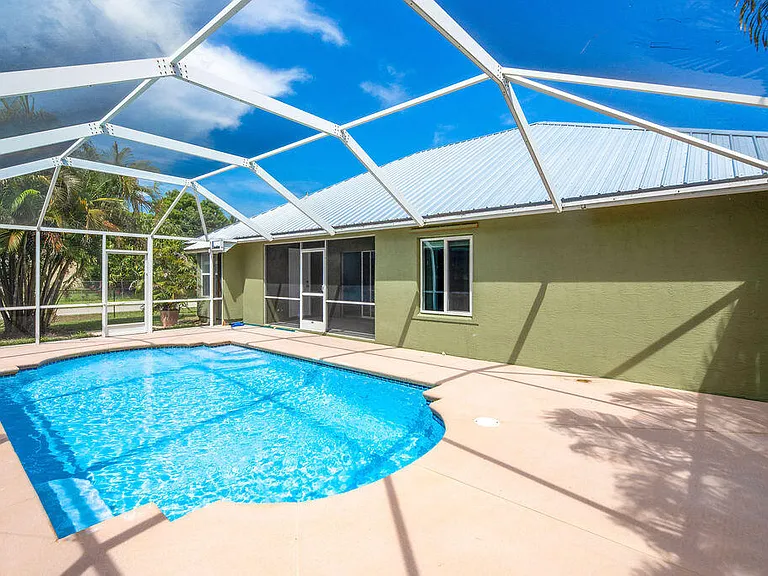 2741 SW Pierson Rd — Photo 36