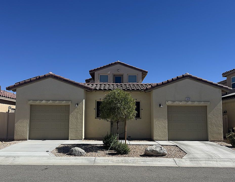 1st image of 56628 Desert Vista Cir