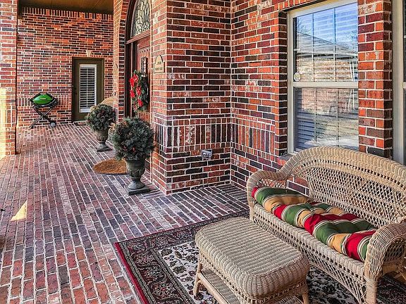 3rd image of 636 Possom Trot Hollow Rd