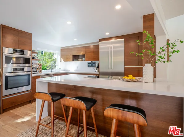 20922 Keller Rd, Topanga, CA 90290