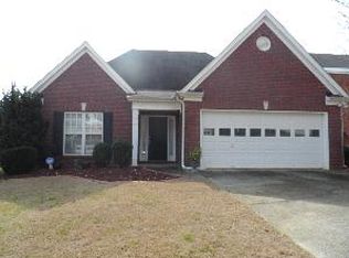 945 Livery Cir, Lawrenceville, GA 30046