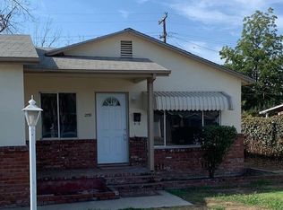2135 Dennis Dr, Selma, CA 93662