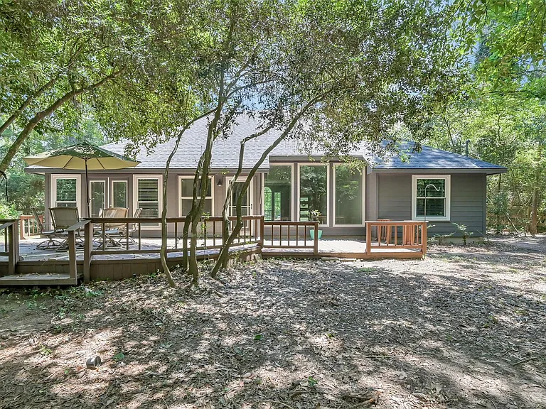 84 Oak Grove Ln — Photo 36