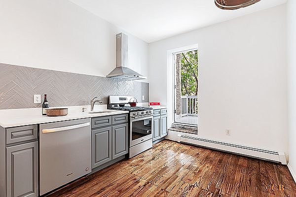 1st image of 335 Macon St #3