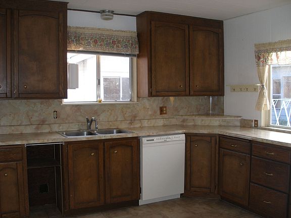 Downstairs Kitchen