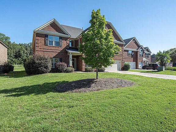 2nd image of 275 Hilton Village Dr