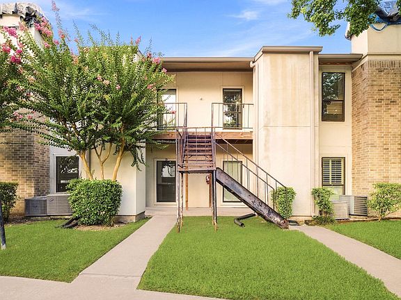 2nd image of 2425 Augusta Dr APT 22