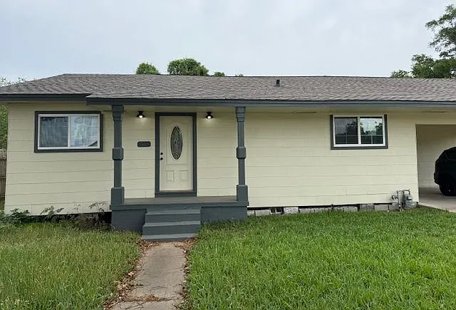 2519 Maple St — Photo 7