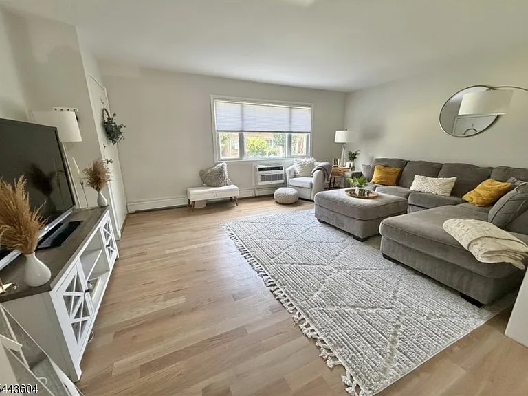 63 Roseland Ave #41 — Photo 4