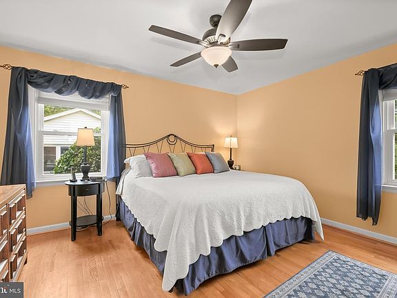 5th image of 6806 Falstone Dr