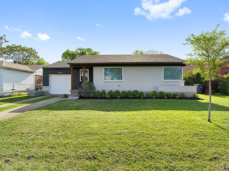 3308 Alaska Ave — Photo 1