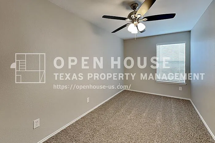1304 Eagle Wing Ln — Photo 25