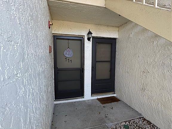 5th image of 109 Pine Ct