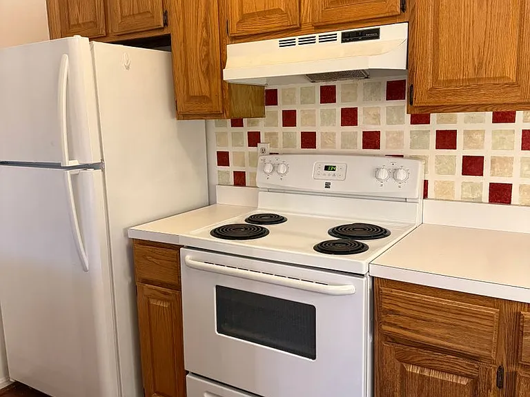 2153 Wainwright Ct #2B — Photo 4