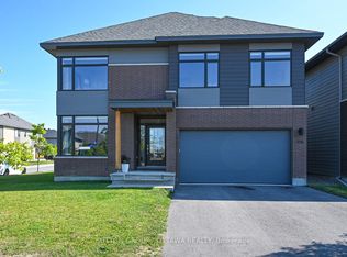 732 Wooler Pl, Ottawa, ON K1T0T5