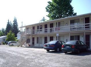 182 NE Jackson St APT 6, Hillsboro, OR