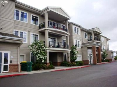 4873 NW Promenade Ter Unit 120, Portland, OR, 97229