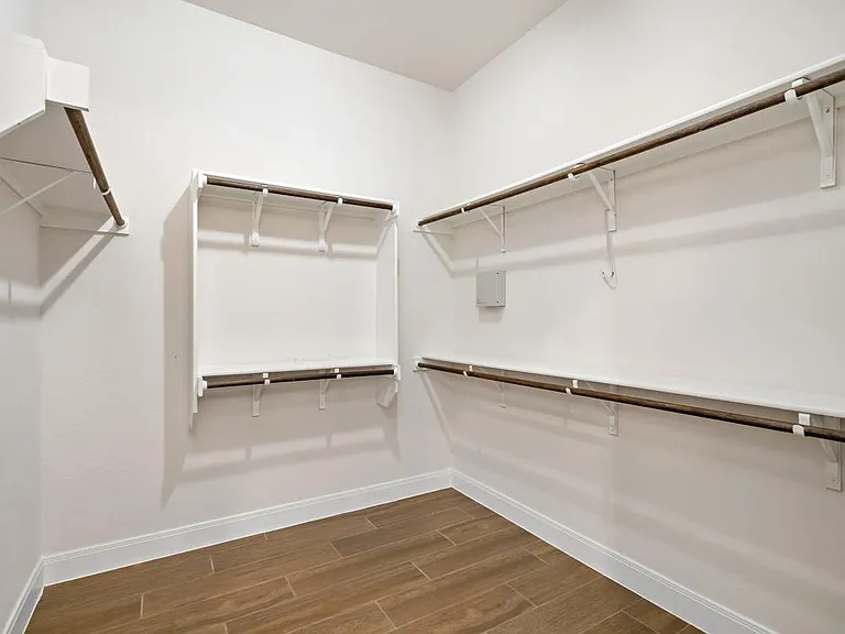 538 Carriage House — Photo 15