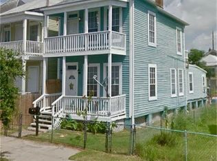 3410 Sealy St, Galveston, TX 77550