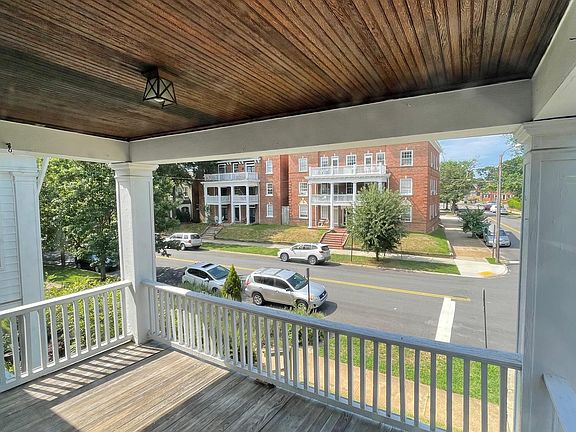 4th image of 3332 W Grace St #2