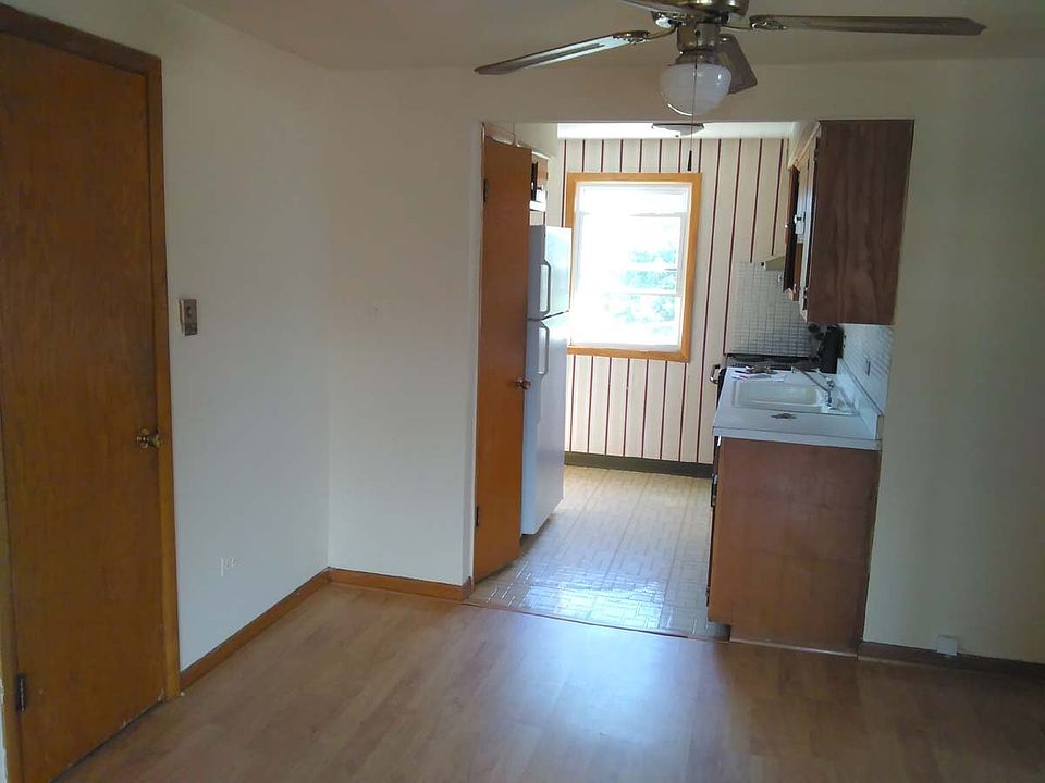 2nd image of 4897 S Archer Ave #1