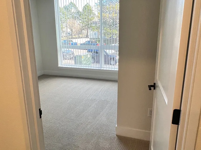 Residences at Willow Park Flats — Photo 27