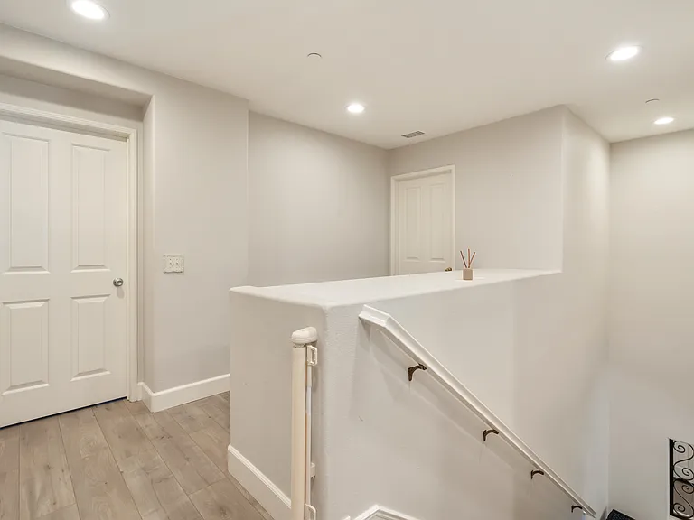 32 Bramford St — Photo 21