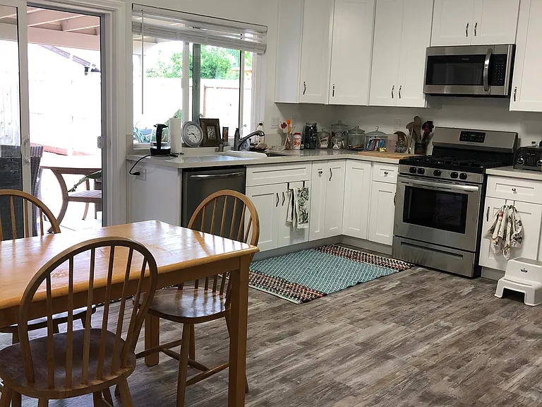8583 Comalette Ln — Photo 9