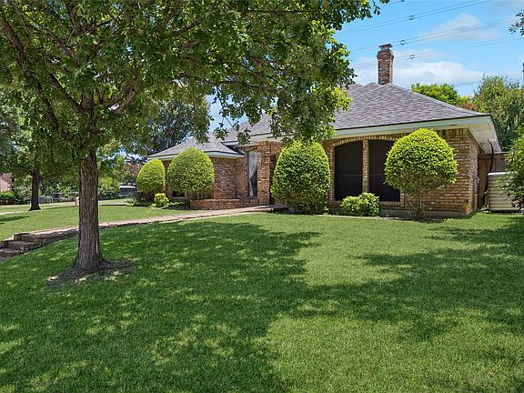 3rd image of 6600 Canalview Dr