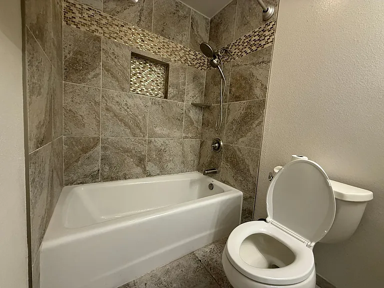 640 Felicita Ave — Photo 17