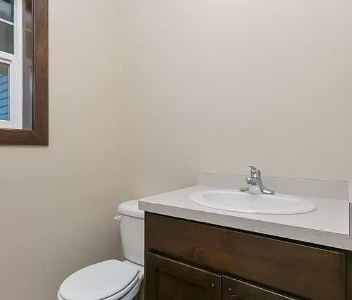 5th image of 3862 193rd Ln