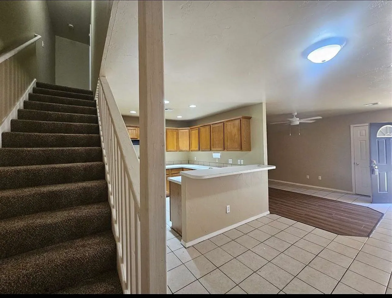 4 bed, 1680 sqft, $2,000 — Photo 3