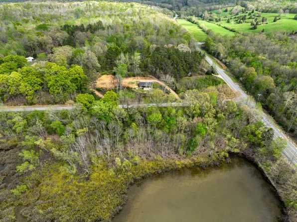 108 Wildlife Rd, Dover, TN 37058