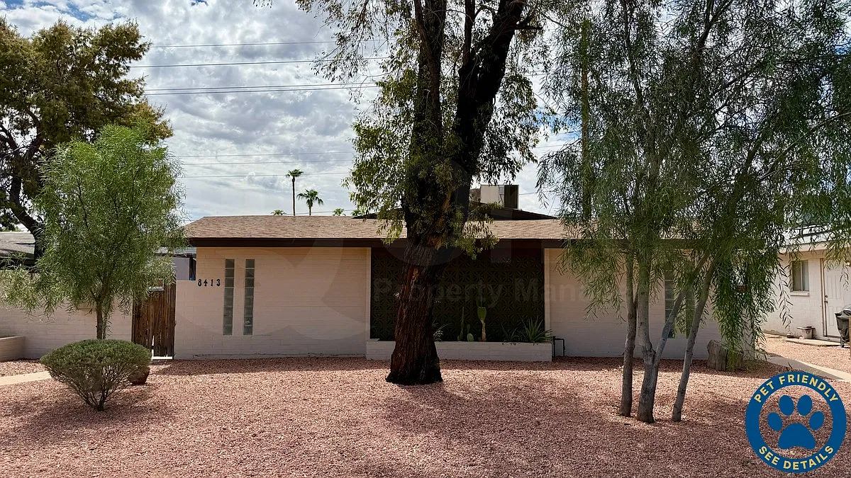 2 bed, 1.0 bath, 800 sqft, $1,999 — Photo 1