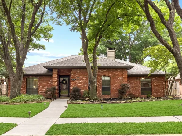 3701 Andrea Ln, Rowlett, TX 75088