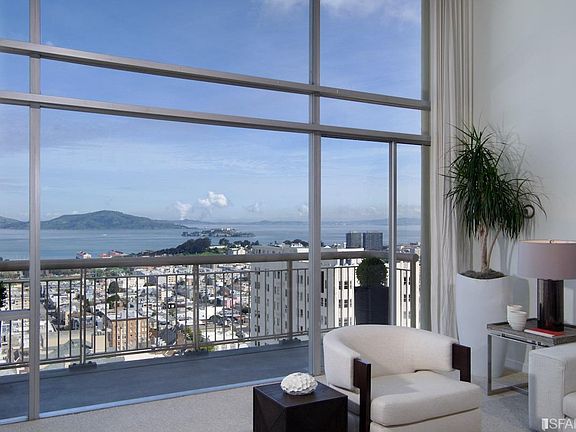4th image of 2200 Pacific Ave Penthouse 11A