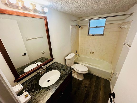 3rd image of 4140 16th St Floor 303