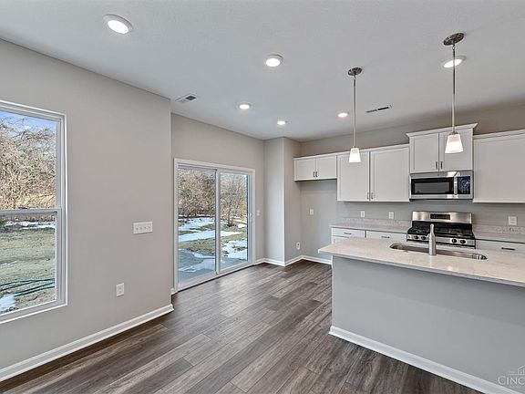 5th image of 4902 Harrier Ln #10