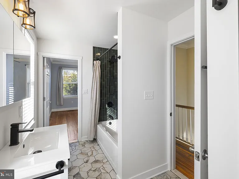 635 S Fagley St — Photo 20