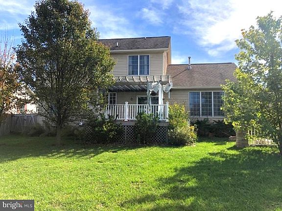 2nd image of 13554 Essex Dr