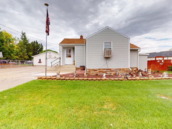 157 E 100 N, Wellington, UT 84542