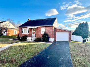 80 E College Ave, Wernersville, PA 19565