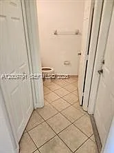 NW 76th Ter — Photo 19