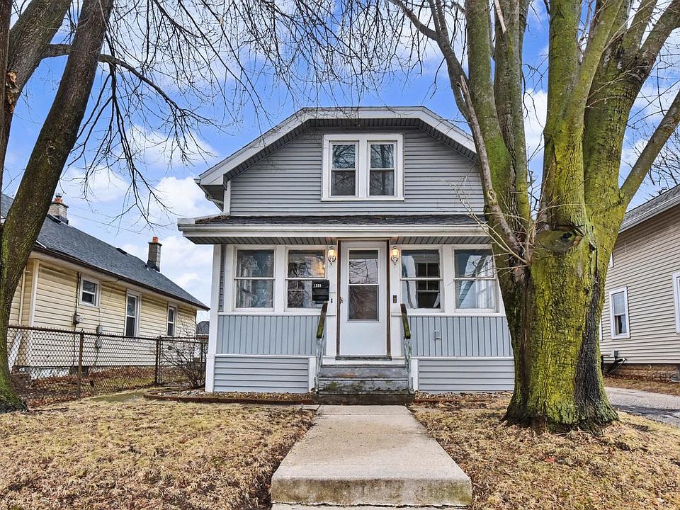 1st image of 1203 Lincoln AVENUE
